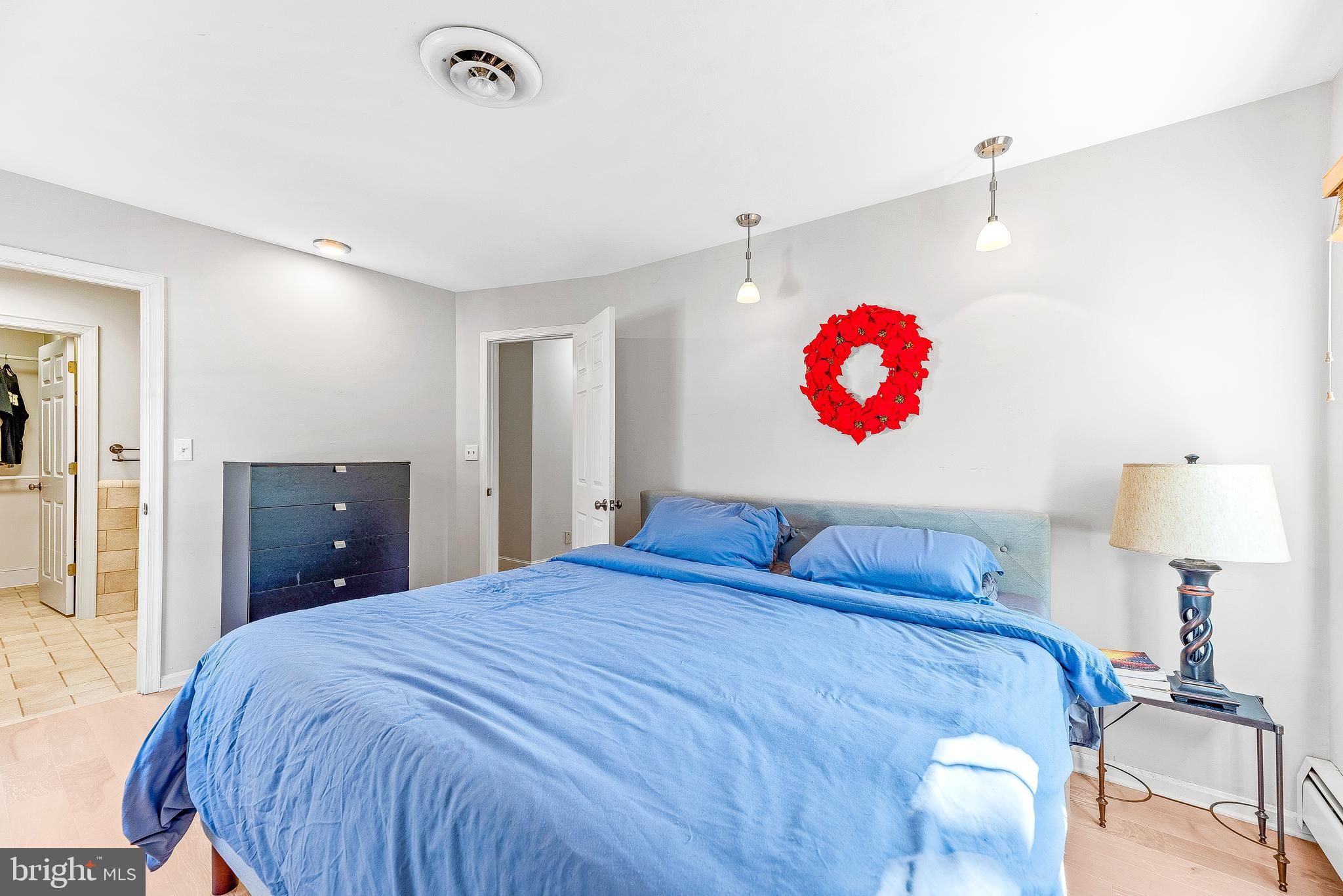 BRETON BAY ESTATES - Residential