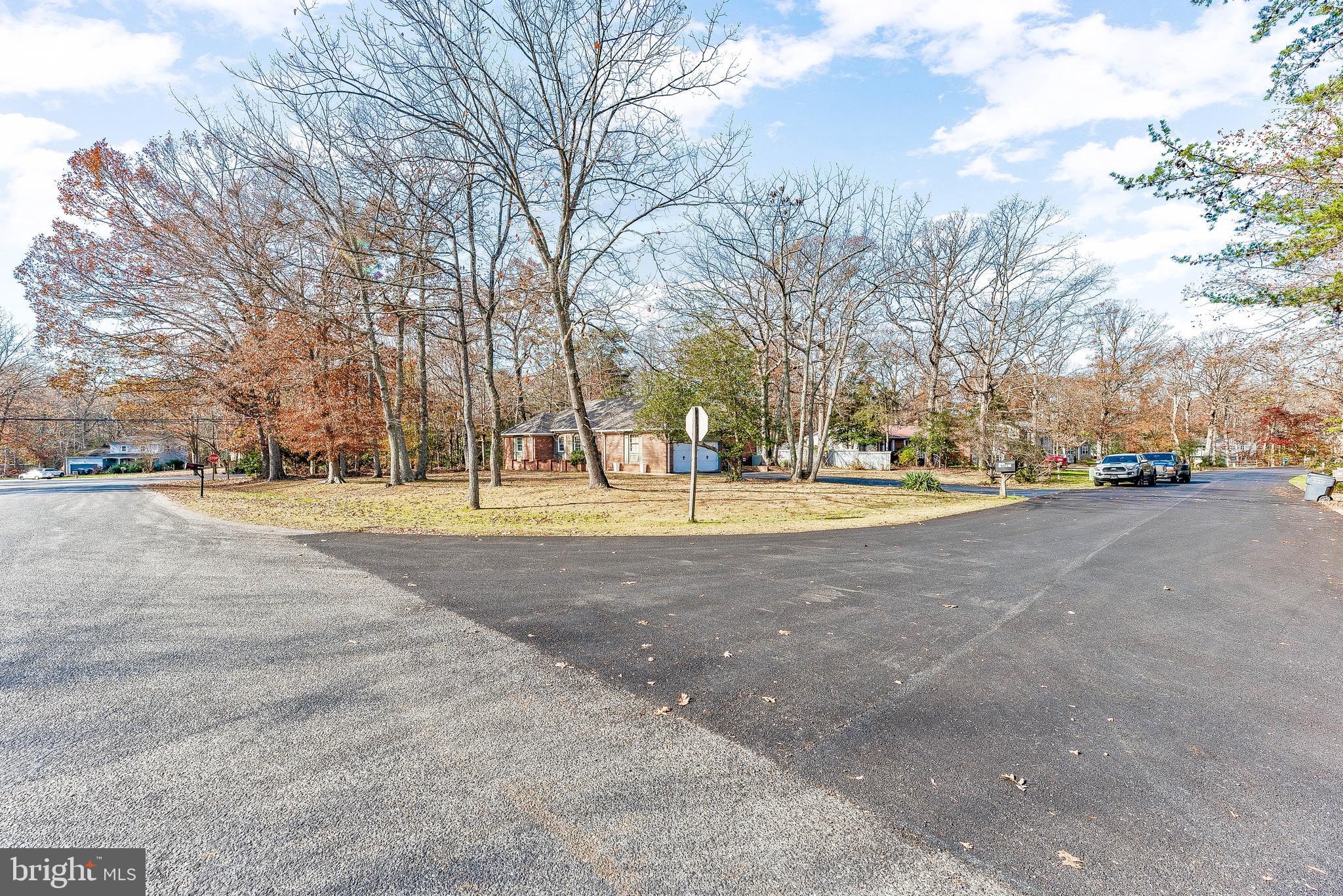 BRETON BAY ESTATES - Residential