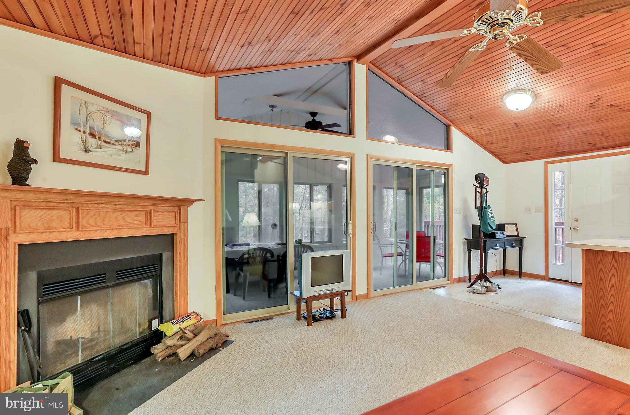 THE WOODS - Residential