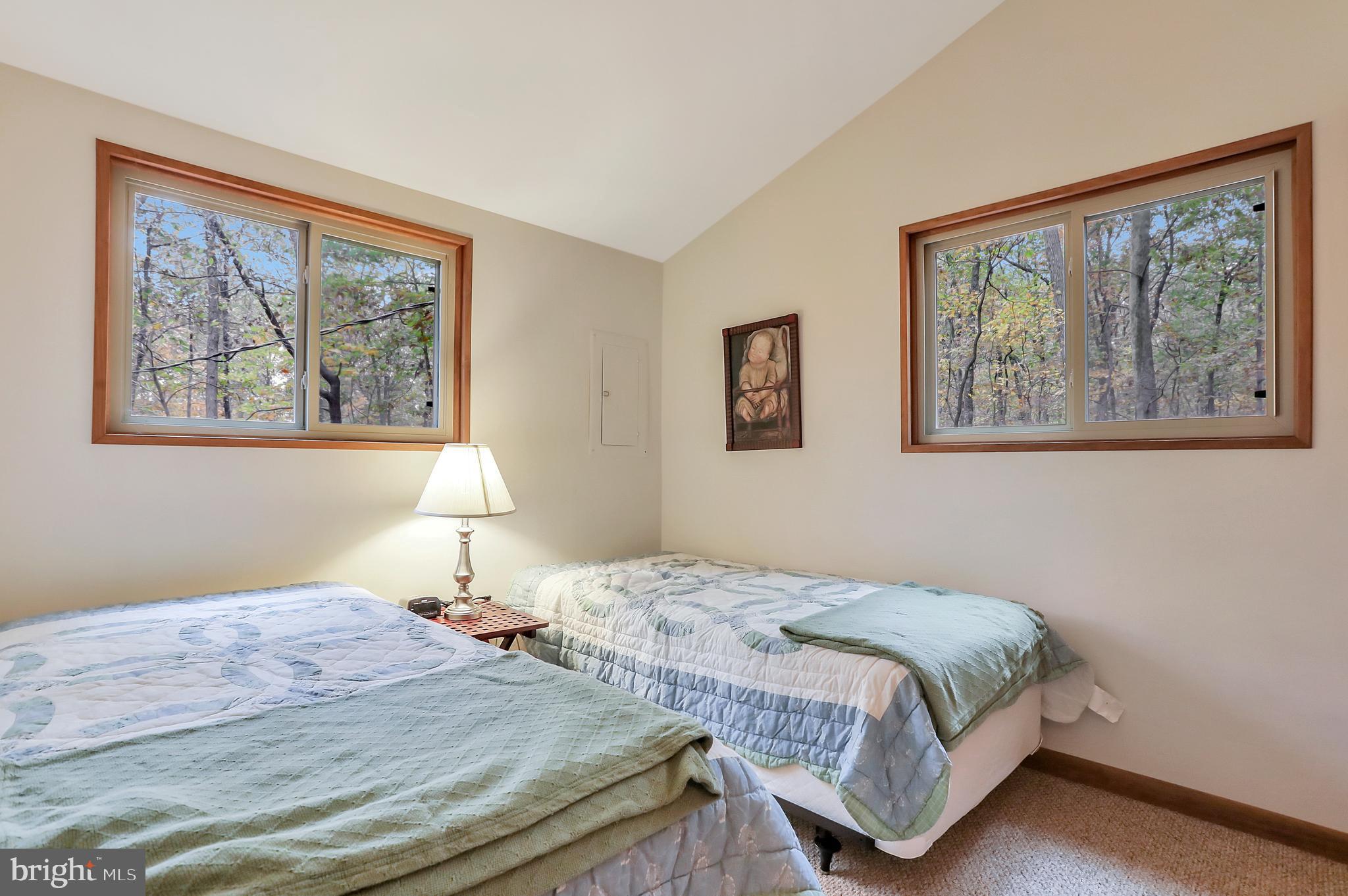 THE WOODS - Residential