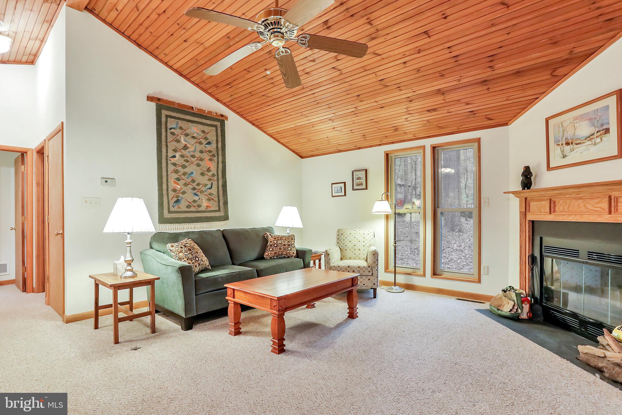 THE WOODS - Residential