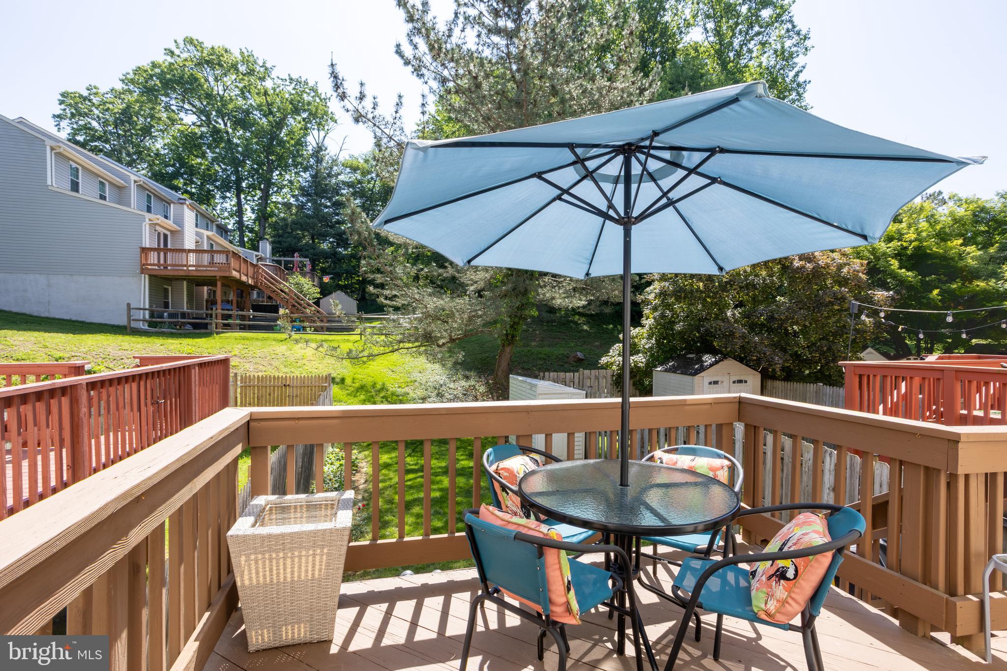 CONSTANT FRIENDSHIP - Residential