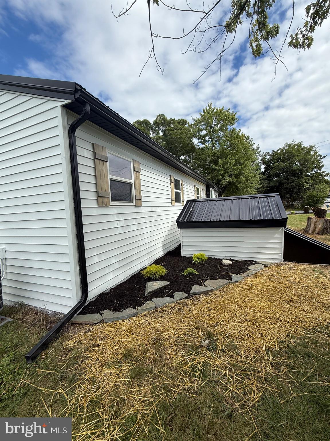 3144 SPRING ROAD
