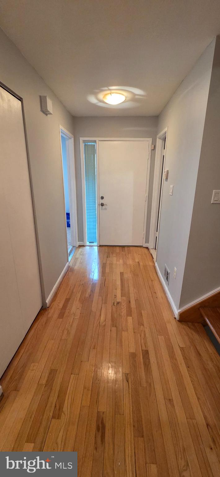 RESTON - Residential Lease