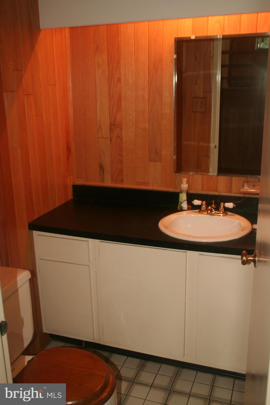 RESTON - Residential Lease