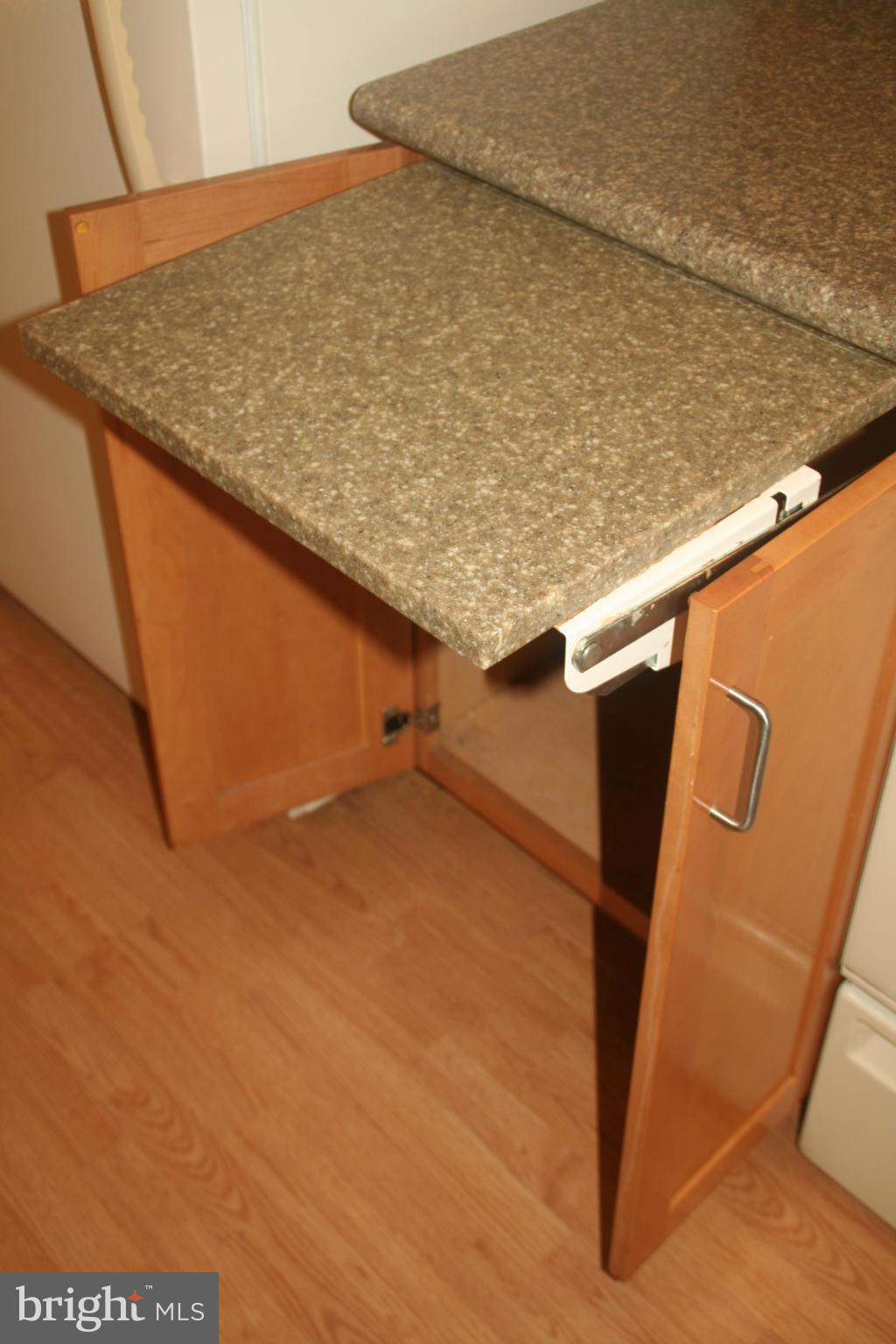 RESTON - Residential Lease