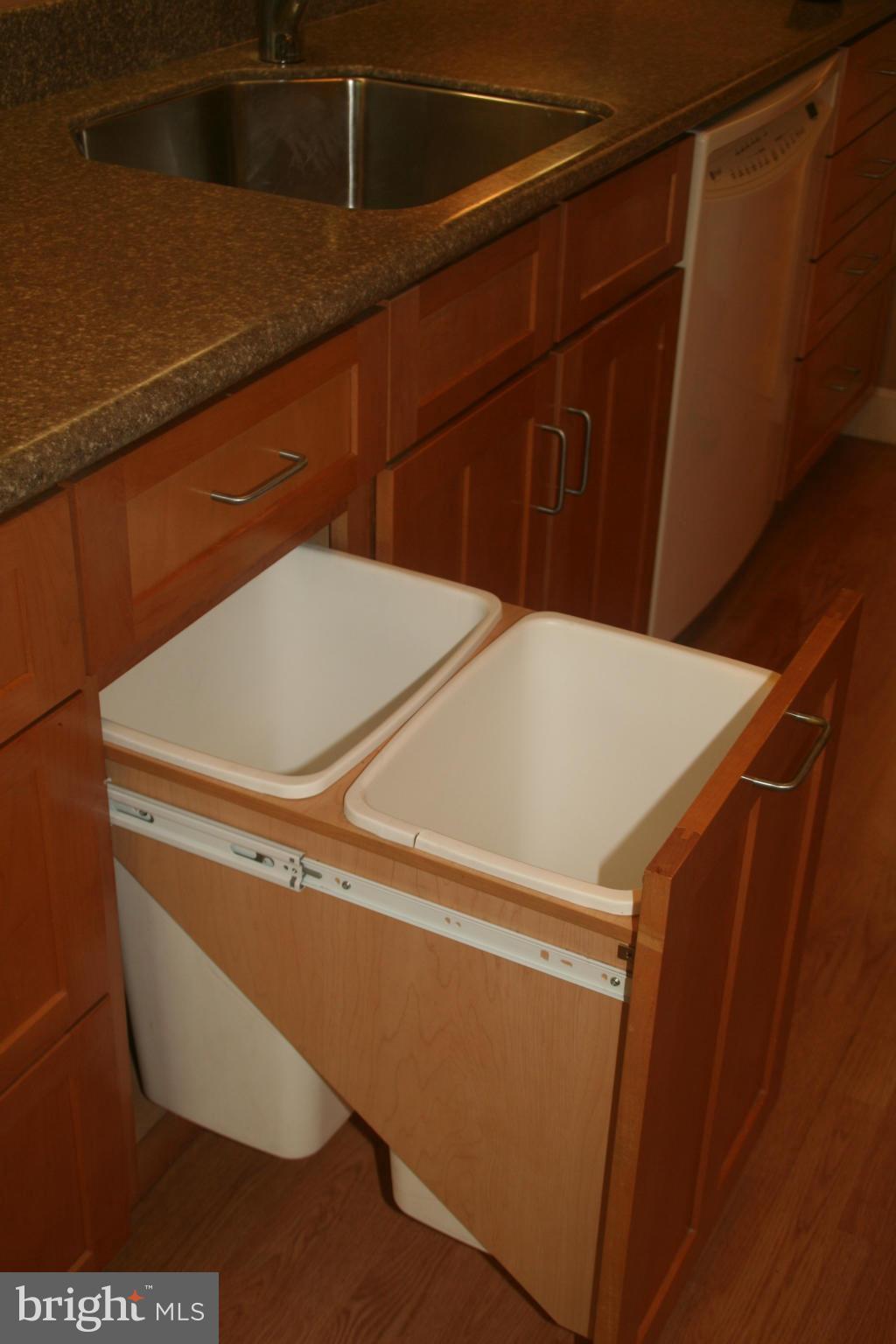 RESTON - Residential Lease