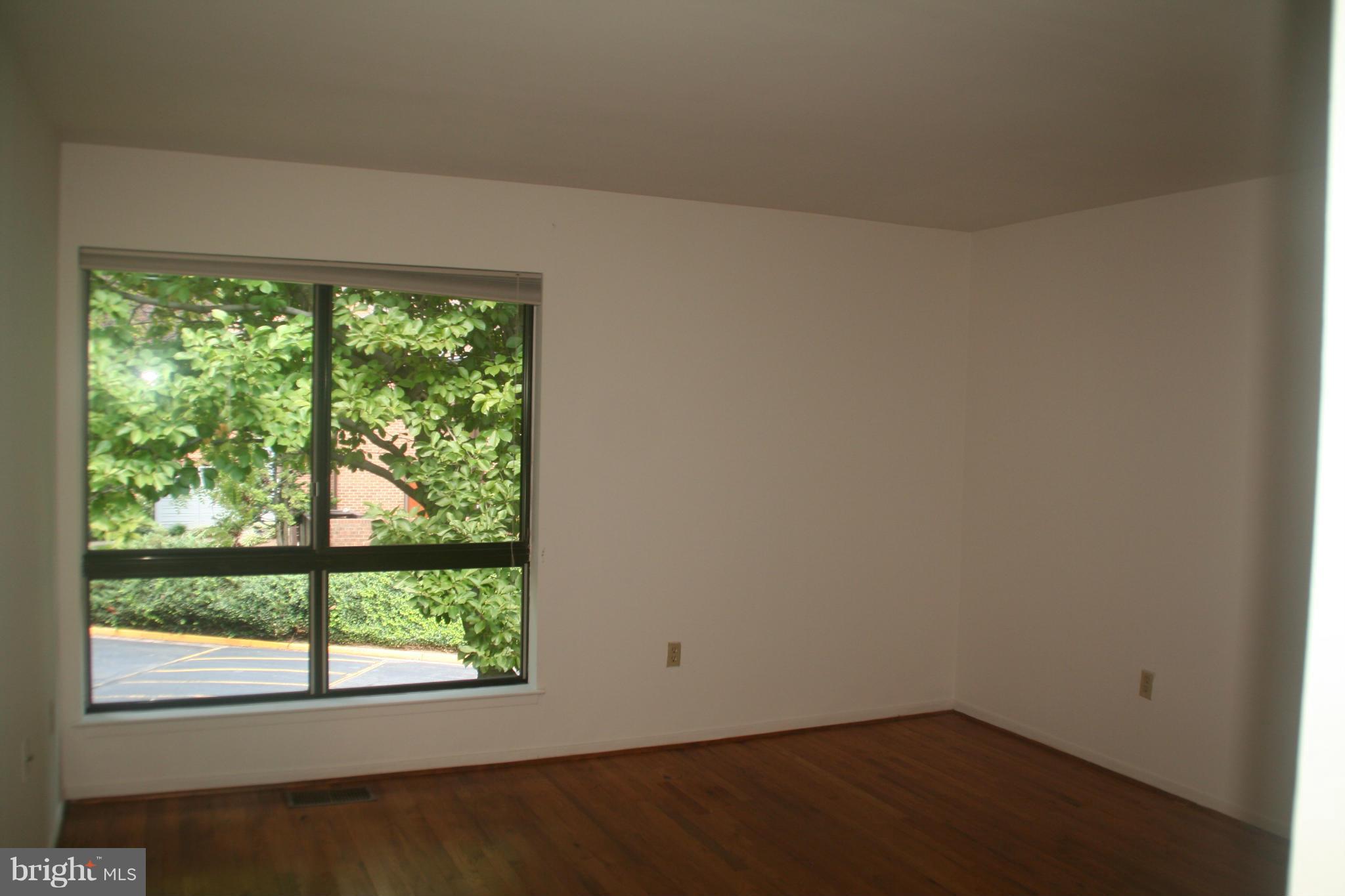 RESTON - Residential Lease