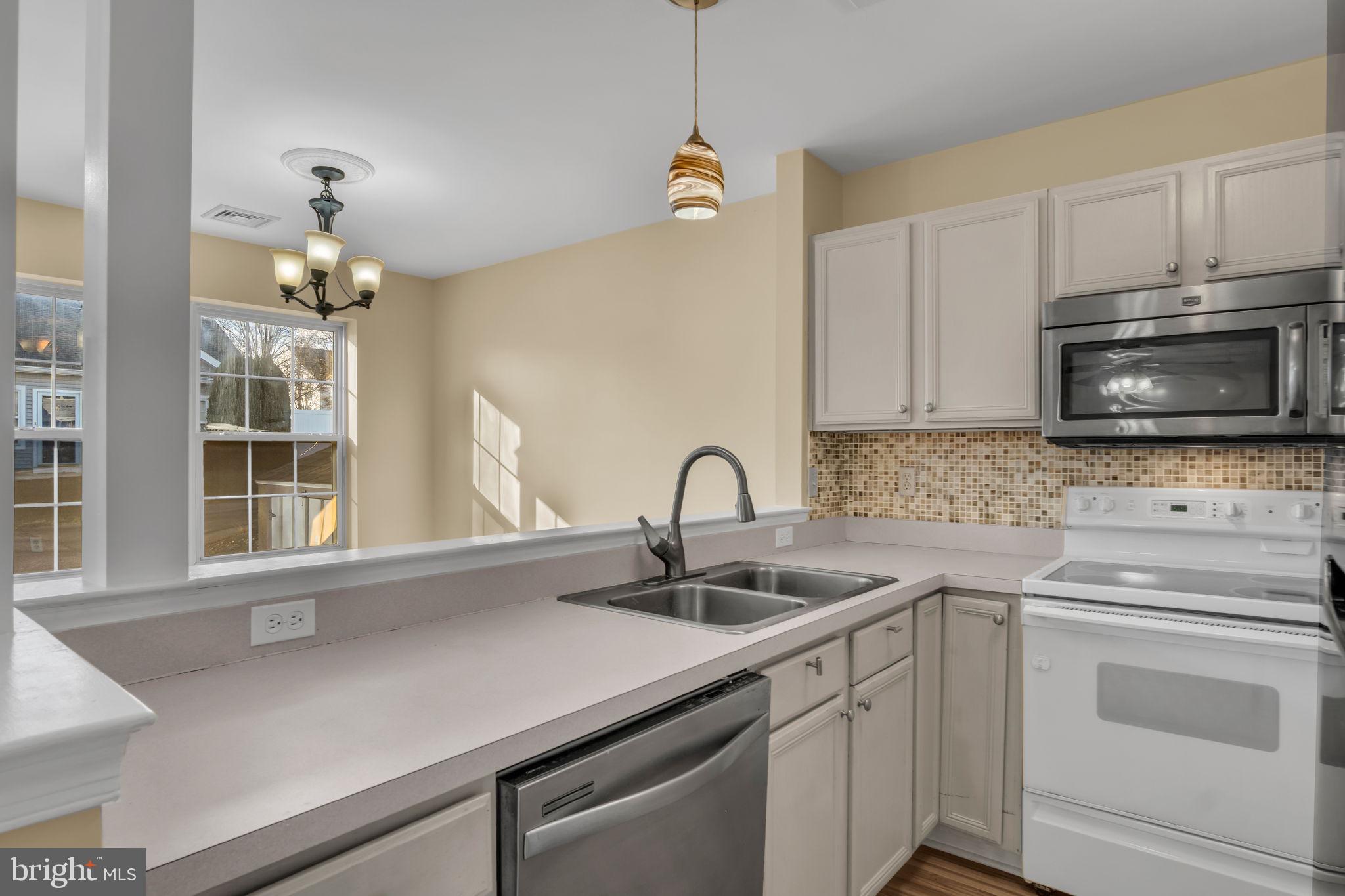 COURTYARDS OF CARLISLE - Residential