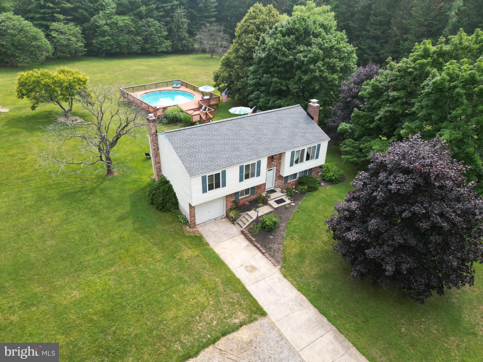 MIDDLETOWN FARMS - Residential