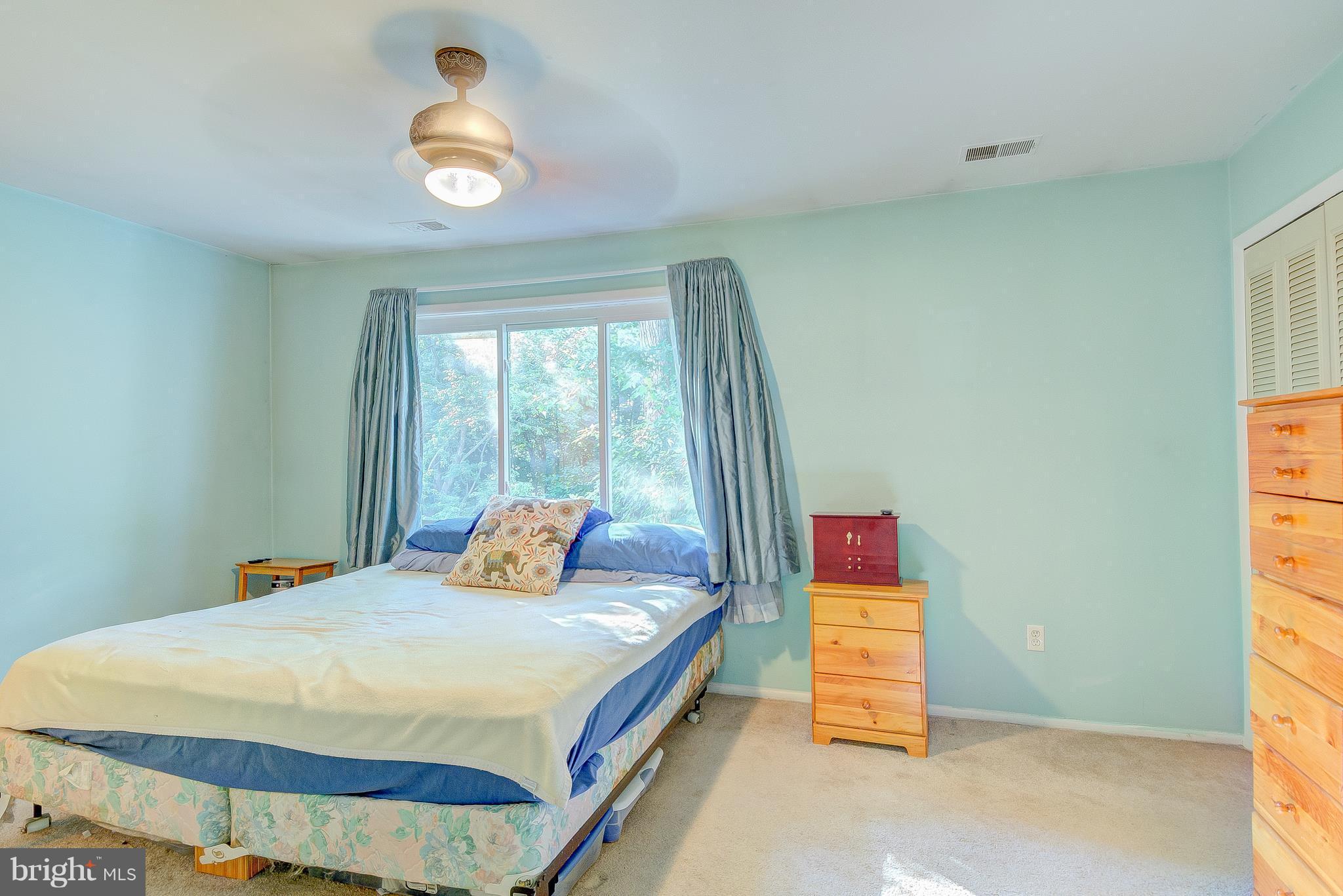 CROFTON MEADOWS - Residential