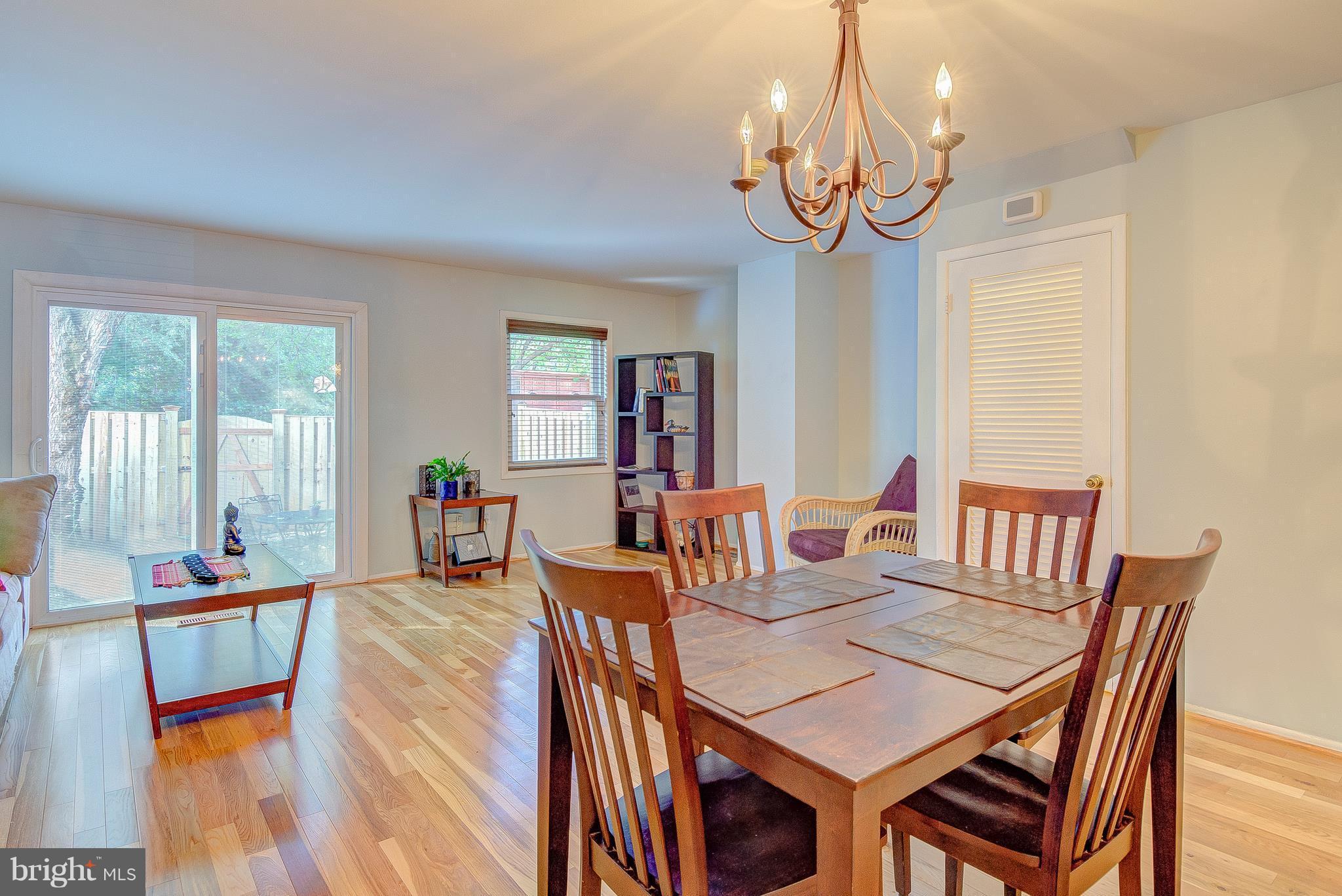 CROFTON MEADOWS - Residential