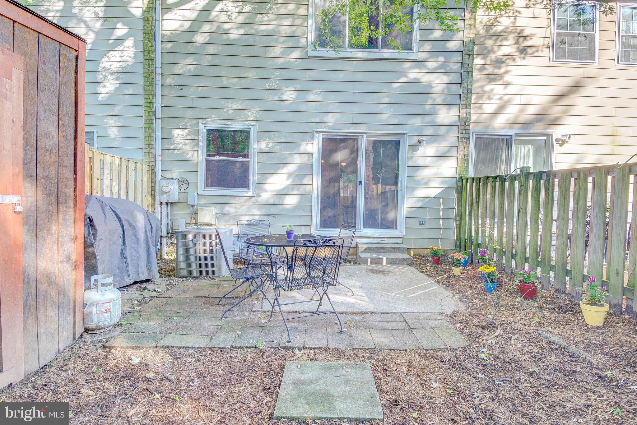 CROFTON MEADOWS - Residential