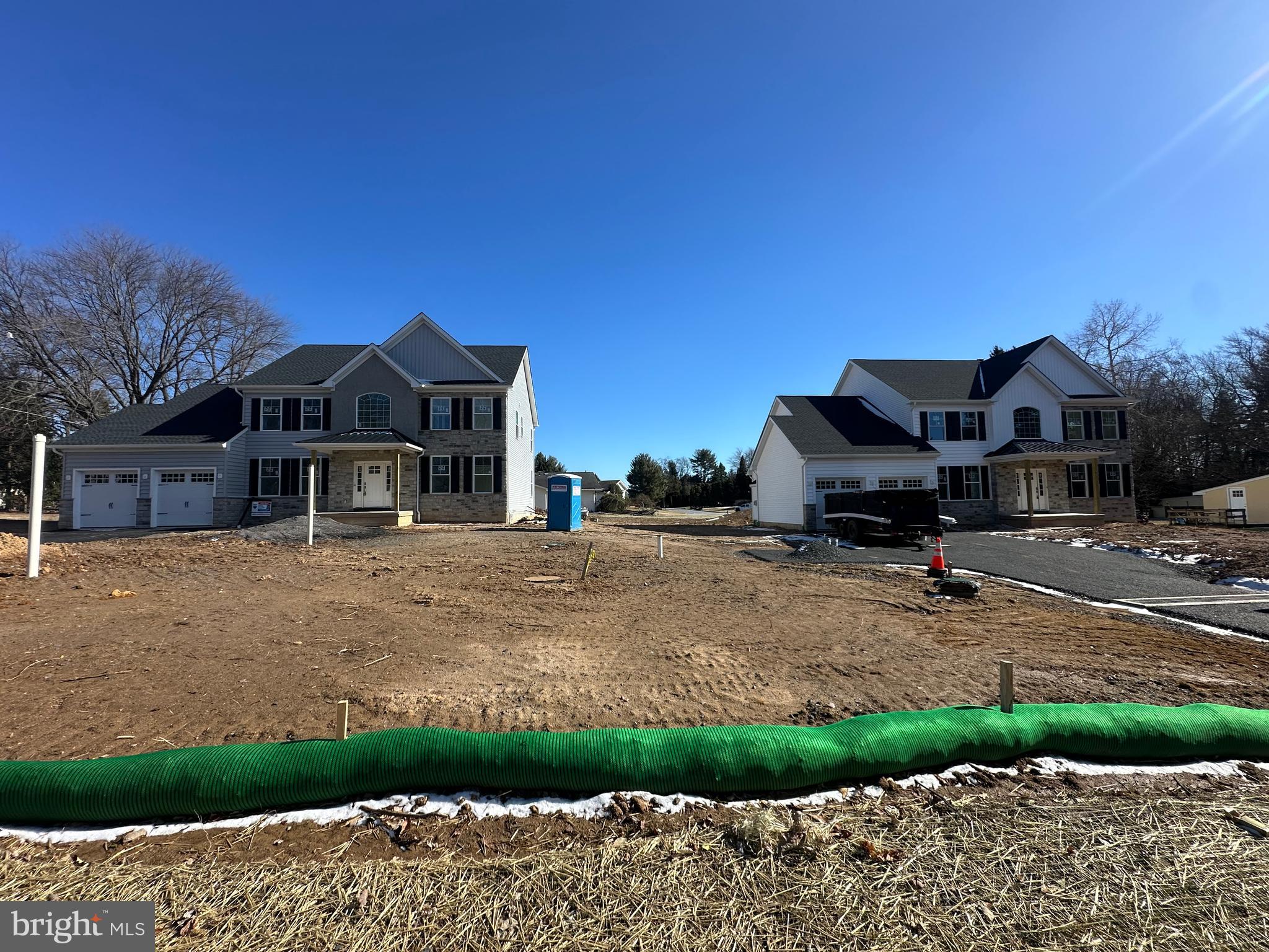 UPPER SOUTHAMPTON - Residential