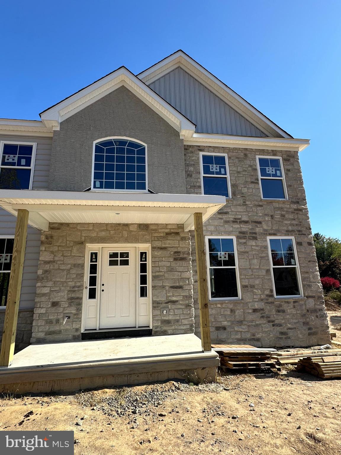 UPPER SOUTHAMPTON - Residential
