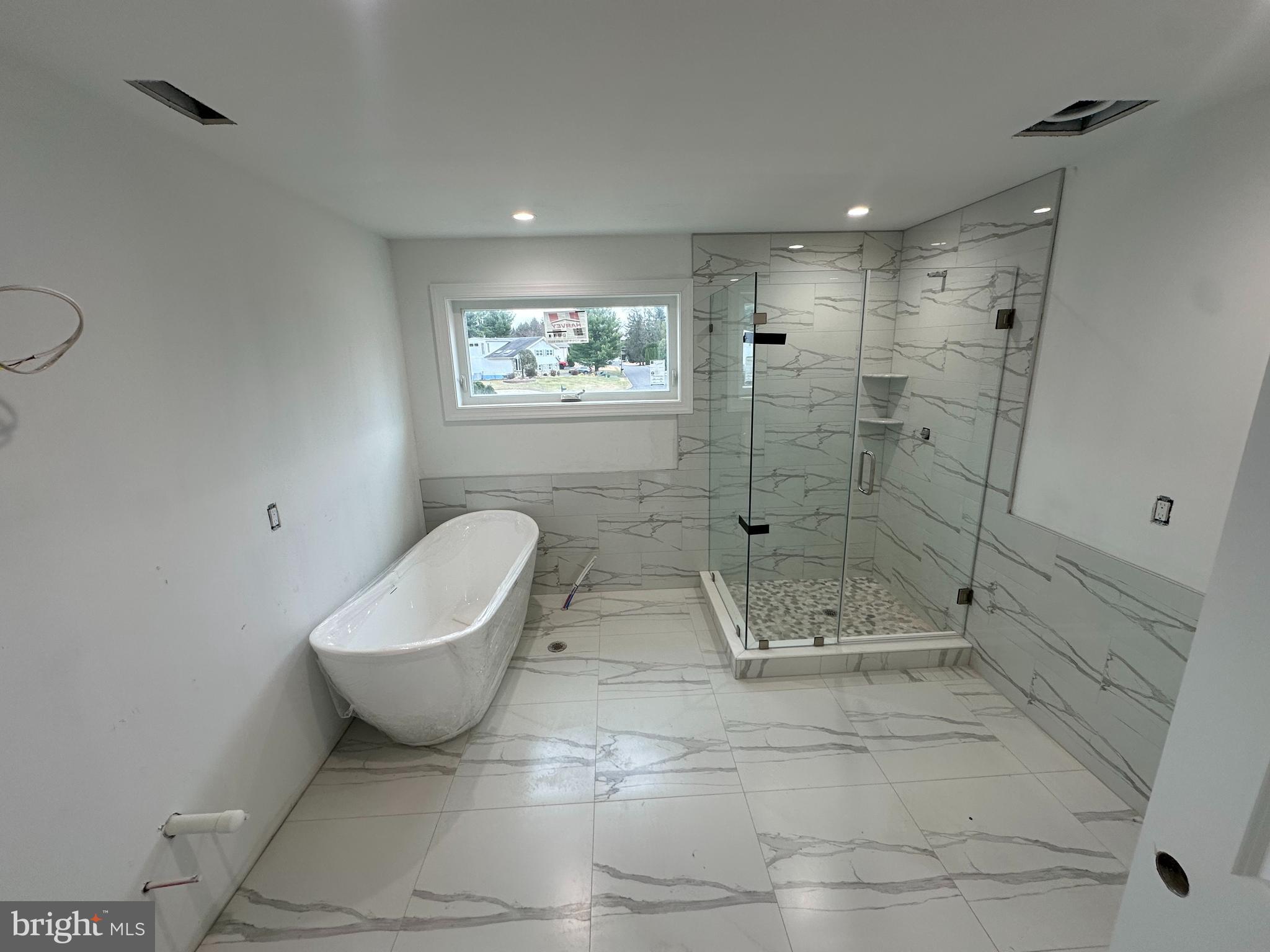 UPPER SOUTHAMPTON - Residential