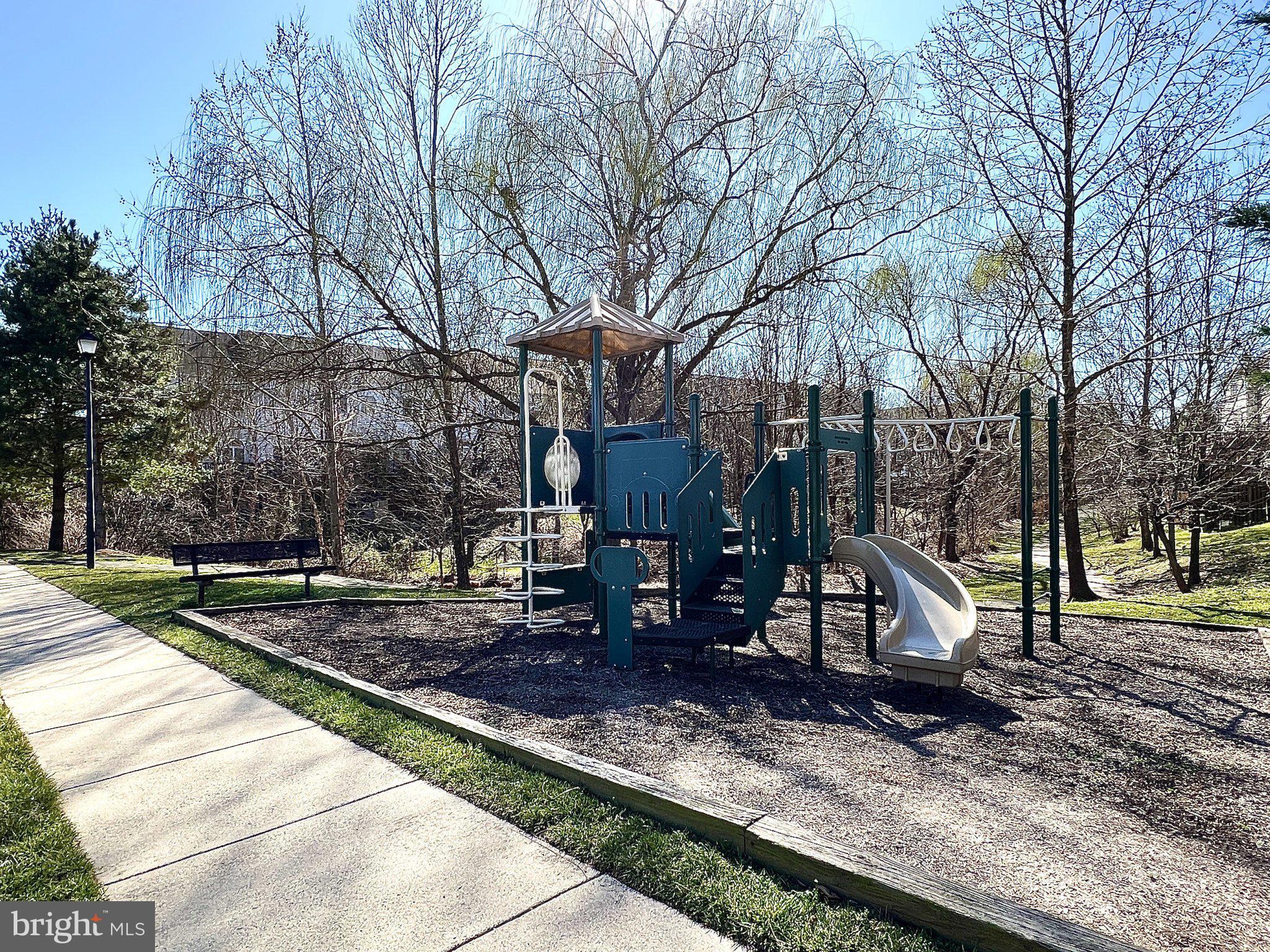 FAULKNER'S LANDING - Residential