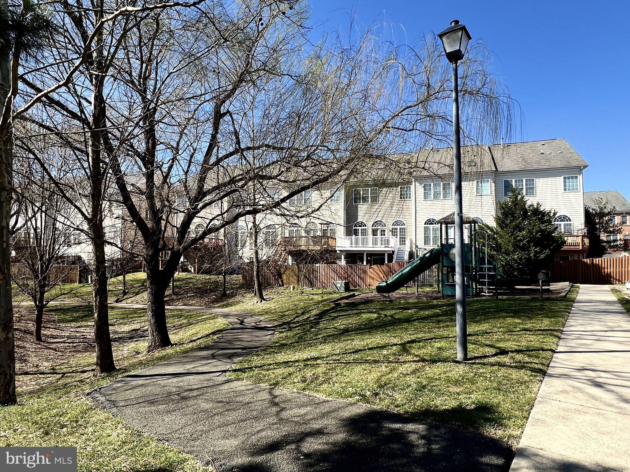 FAULKNER'S LANDING - Residential