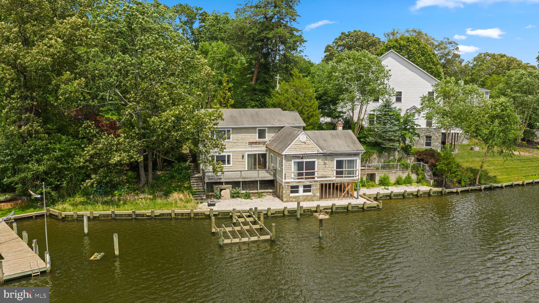 353 SOUTH DRIVE