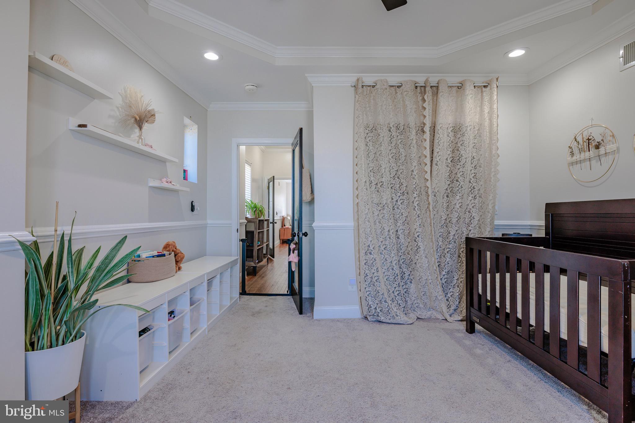 BALTIMORE HIGHLANDS - Residential