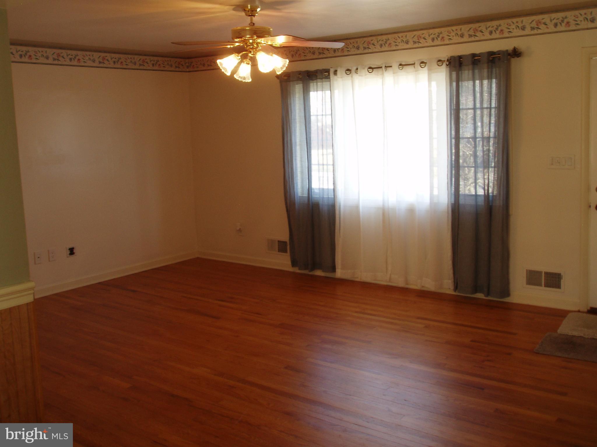 PINE GROVE HOMES - Residential