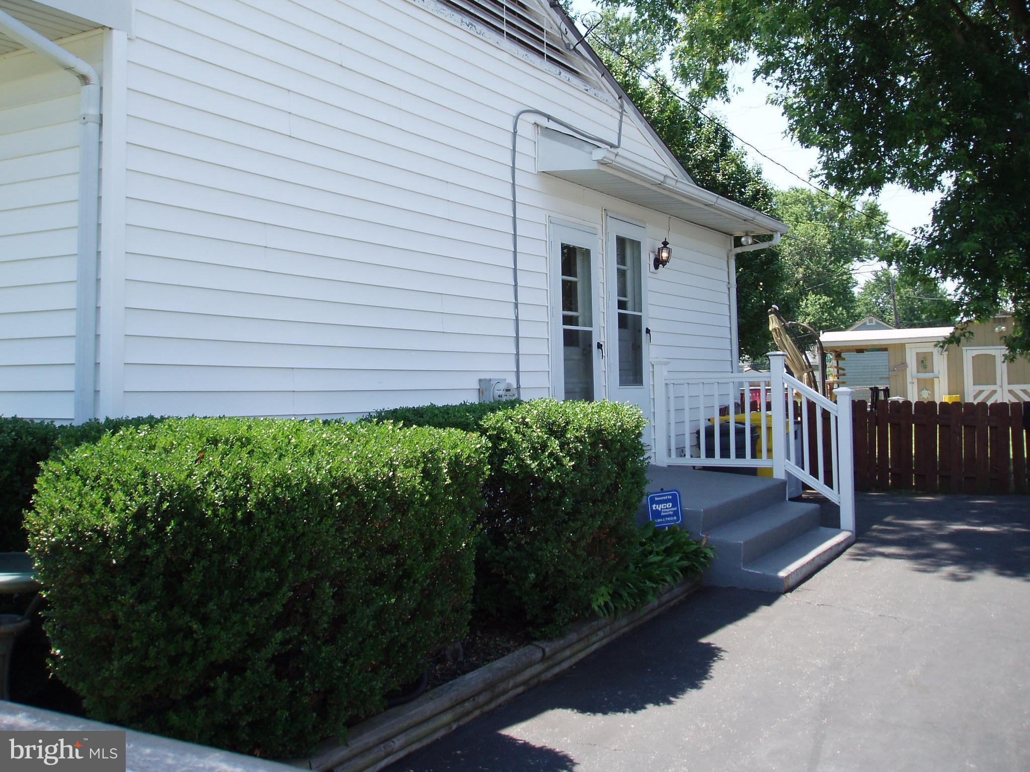 PINE GROVE HOMES - Residential