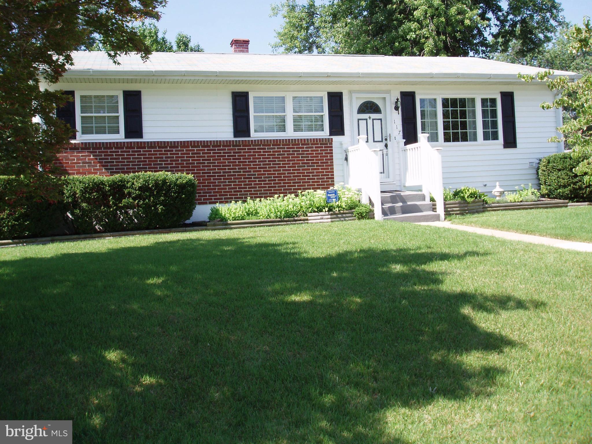 PINE GROVE HOMES - Residential