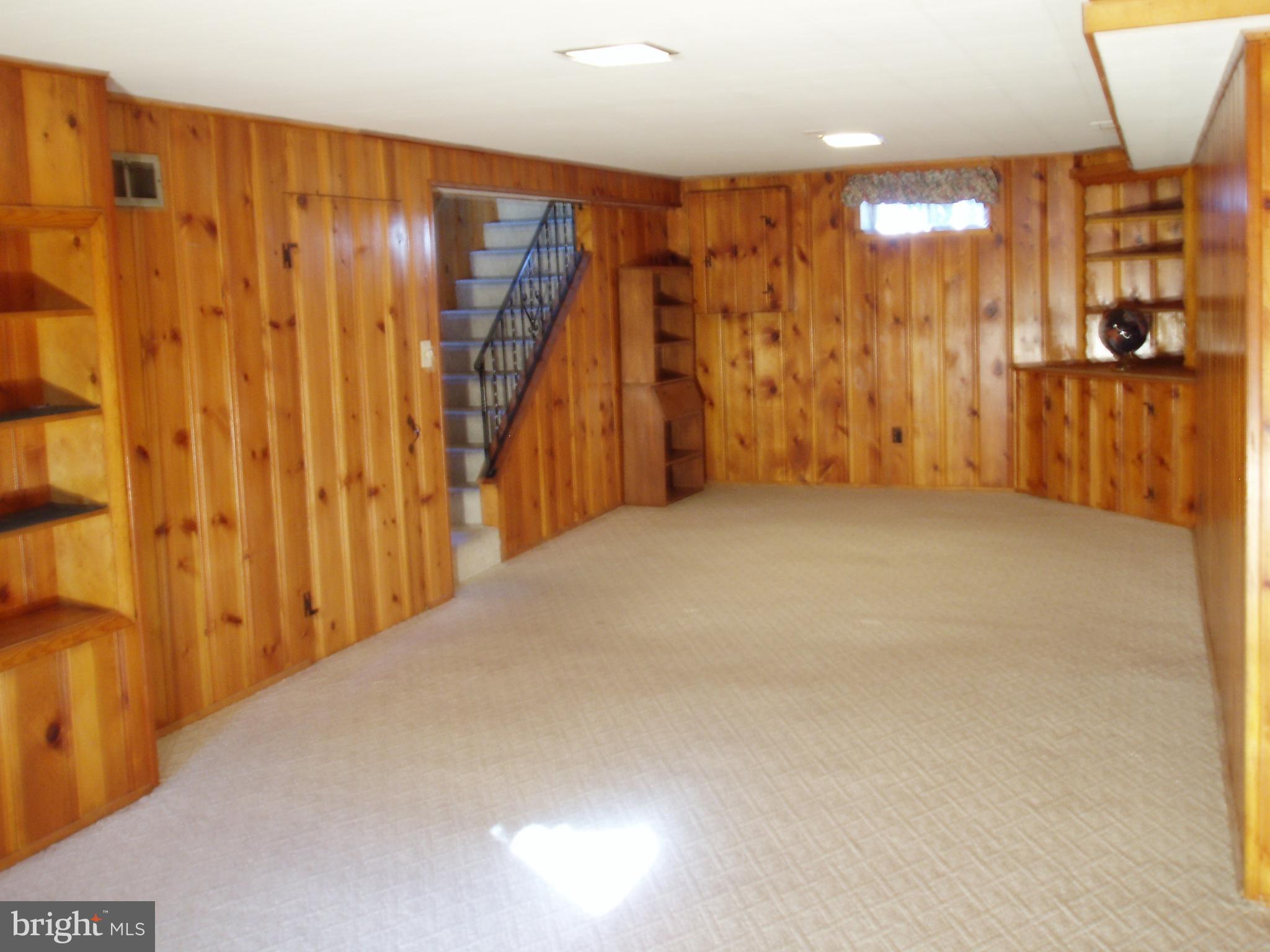 PINE GROVE HOMES - Residential