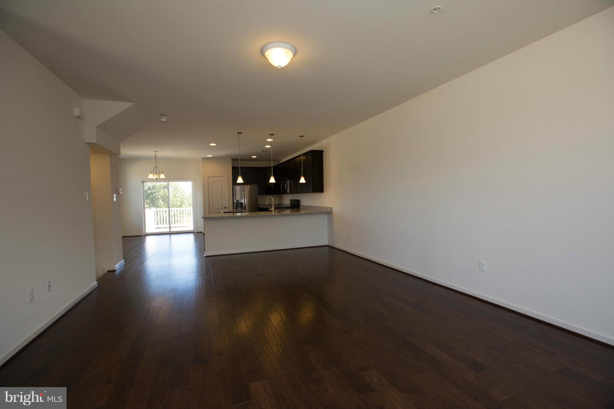 HIGH RIDGE - Residential