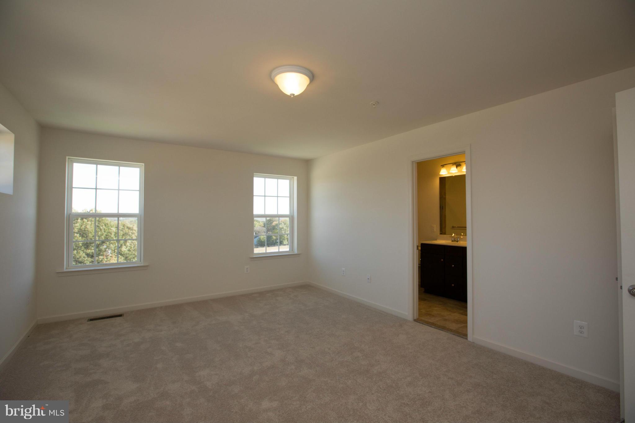 HIGH RIDGE - Residential