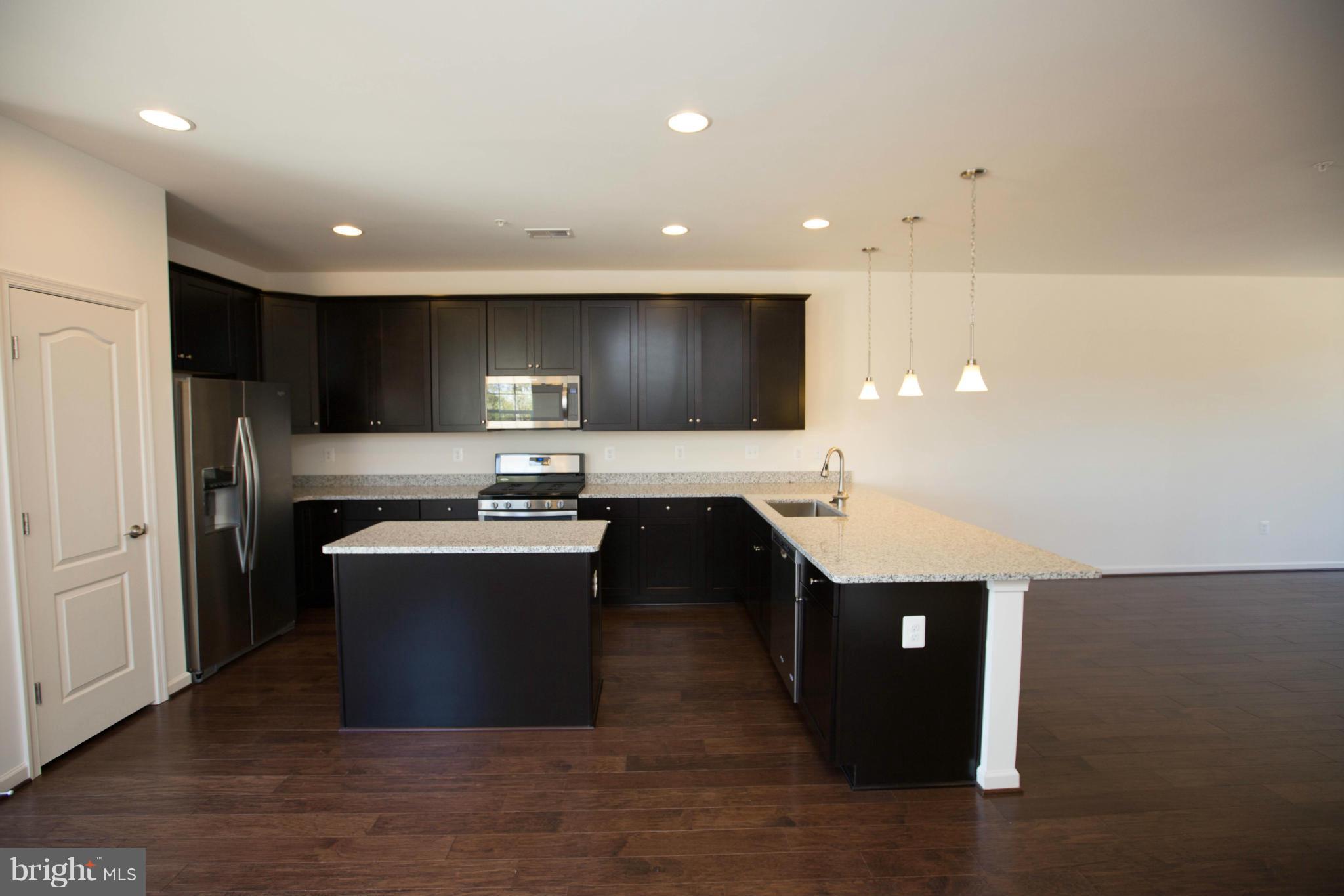 HIGH RIDGE - Residential