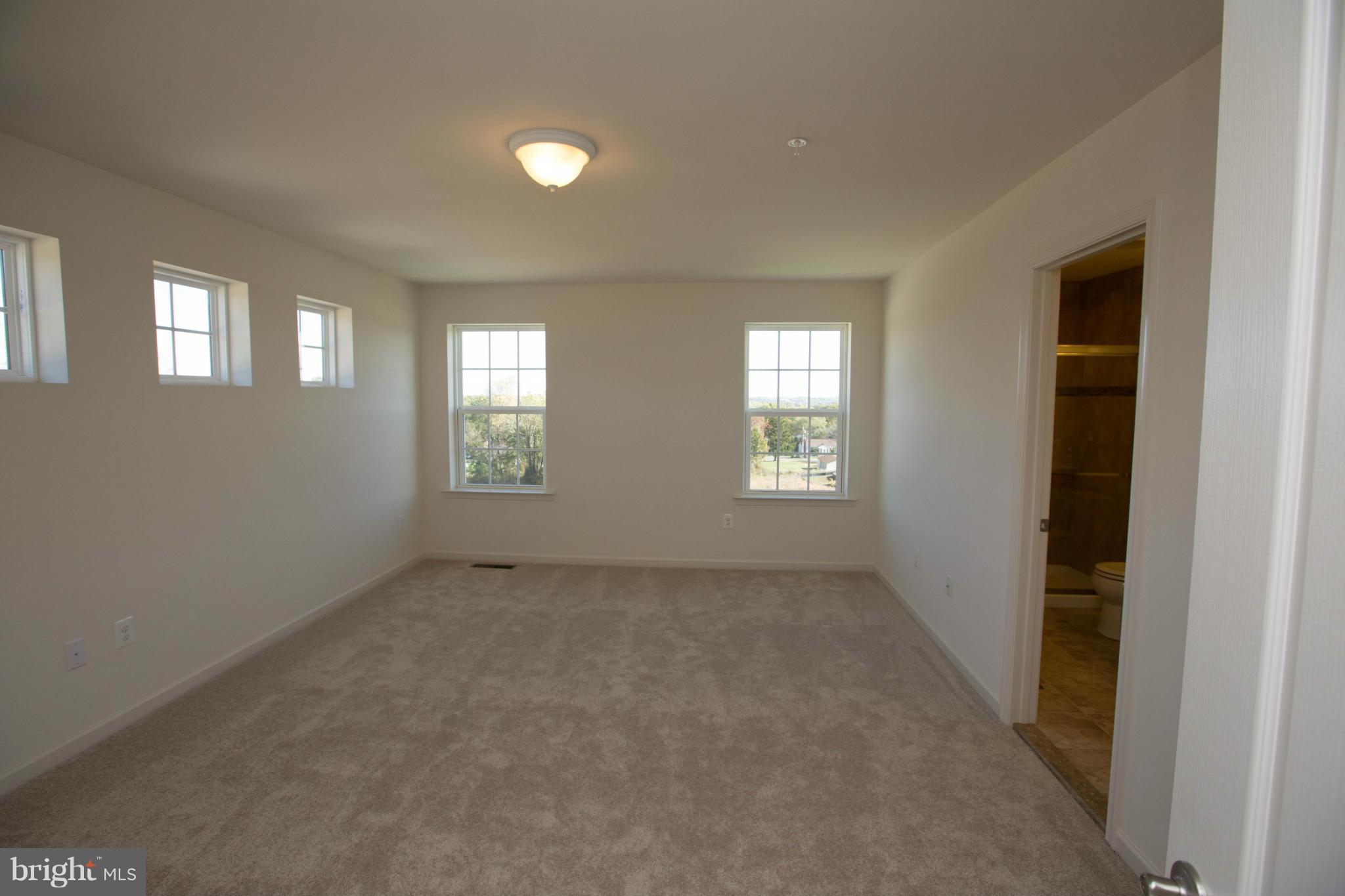 HIGH RIDGE - Residential