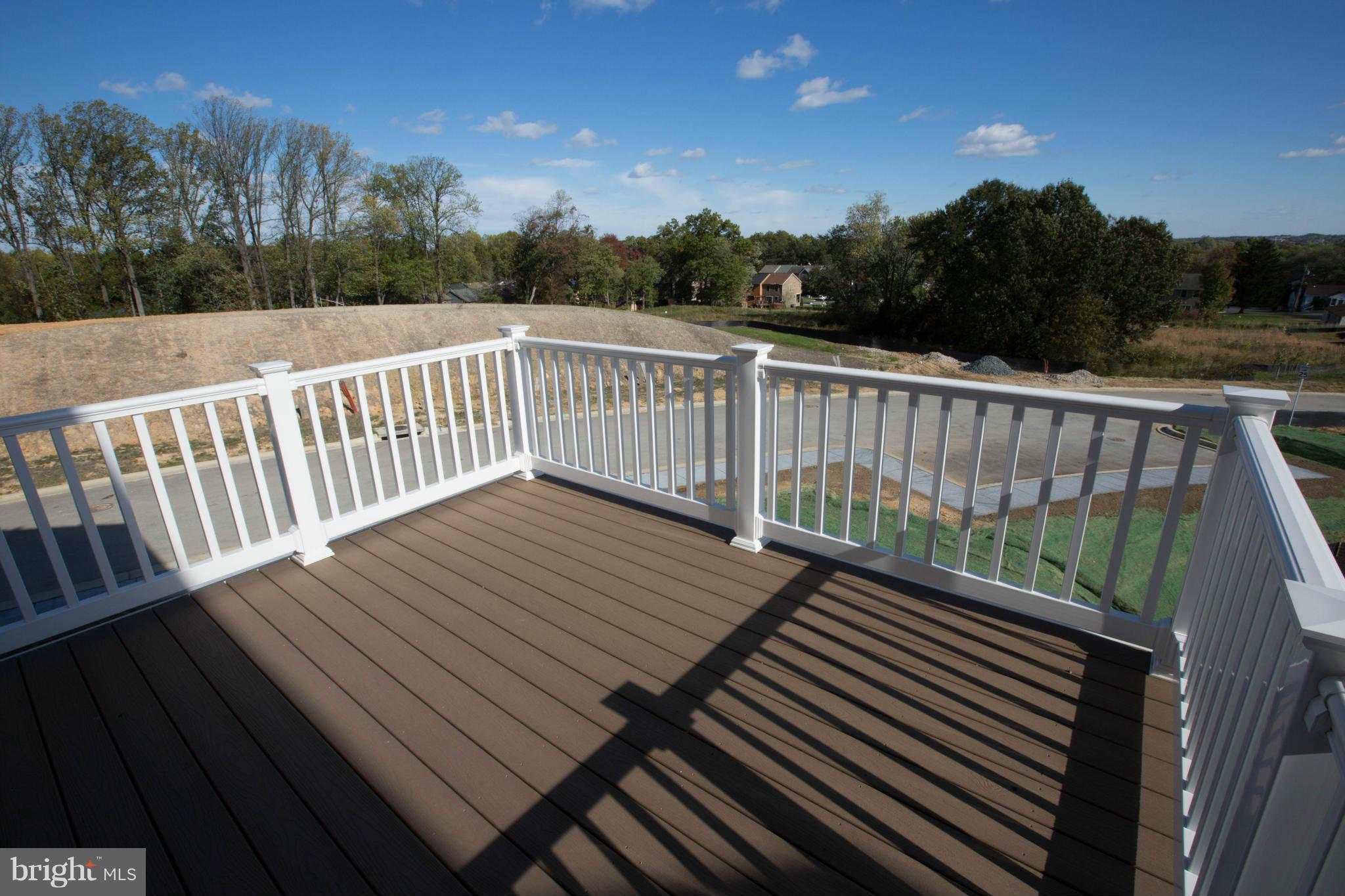 HIGH RIDGE - Residential