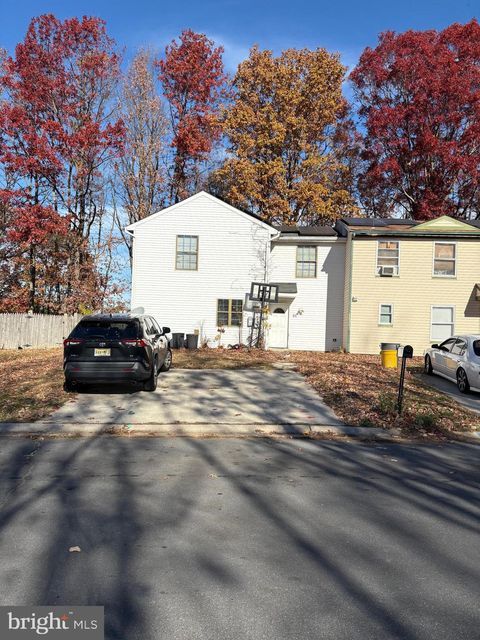 51 EDINSHIRE ROAD SICKLERVILLE NJ 08081