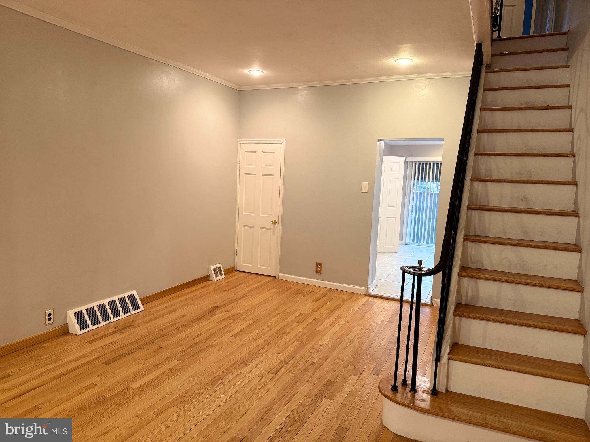 LOWER MOYAMENSING - Residential