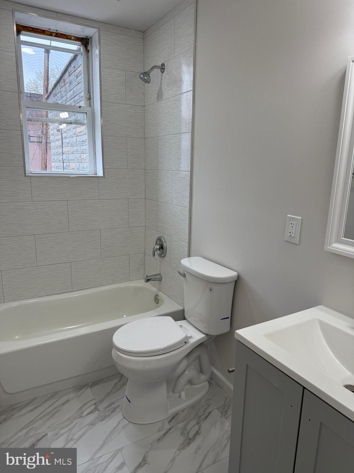 BIDDLE STREET - Residential Lease