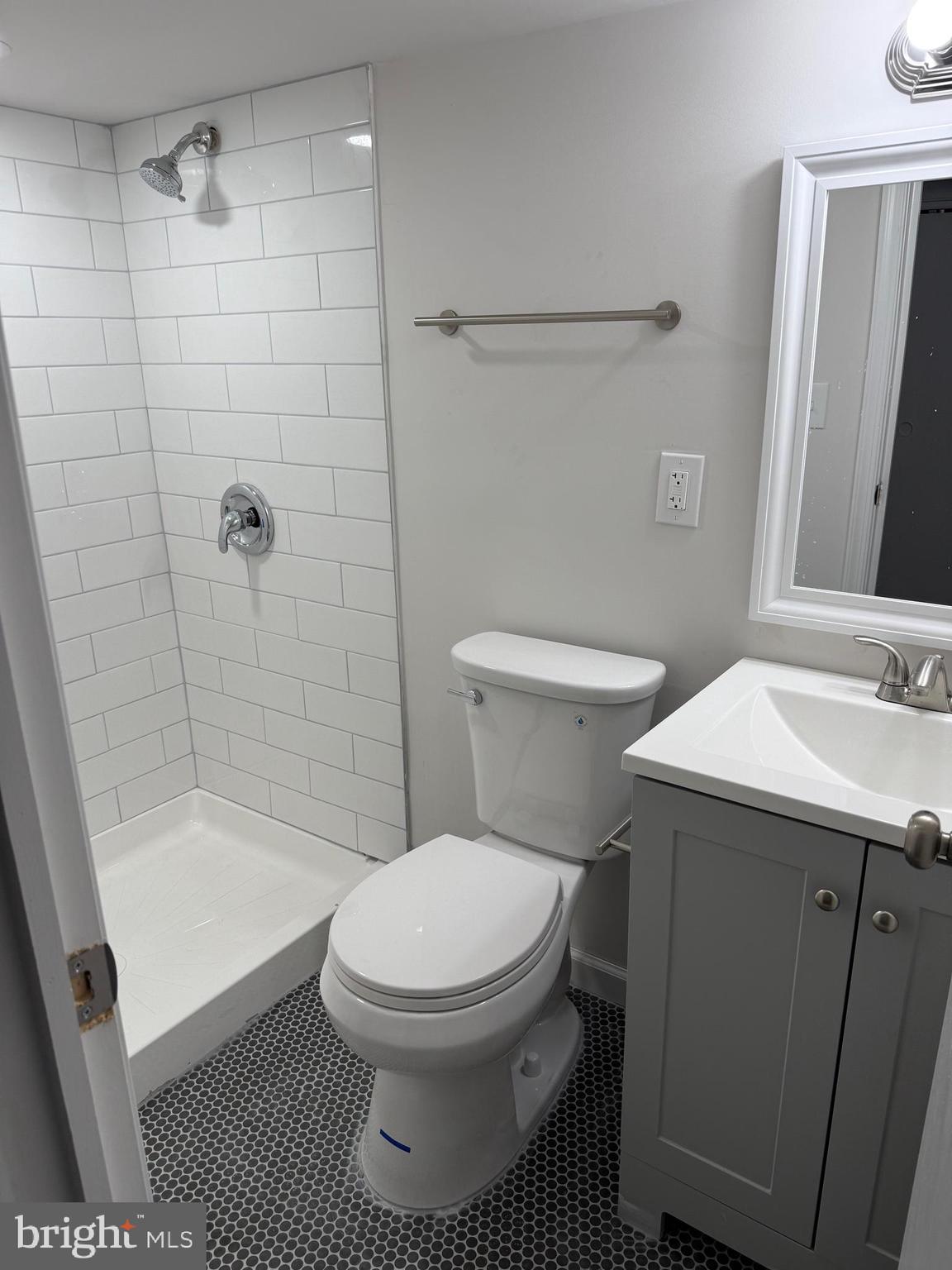 BIDDLE STREET - Residential Lease