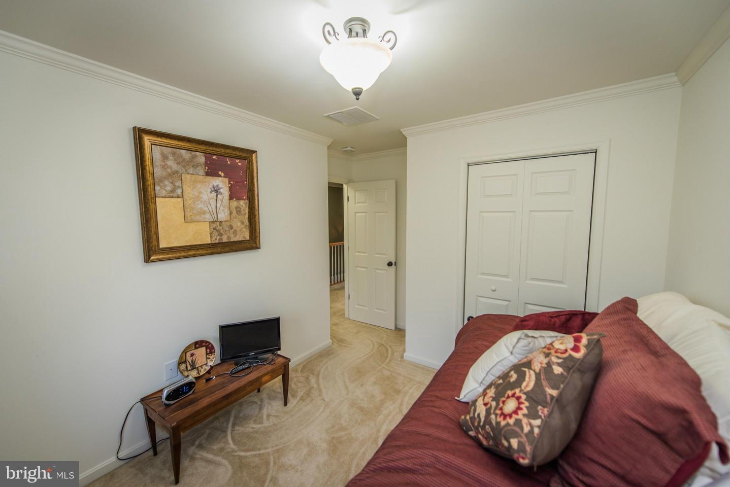 HAMMONDS MILL - Residential