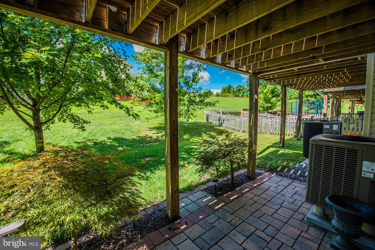 HAMMONDS MILL - Residential