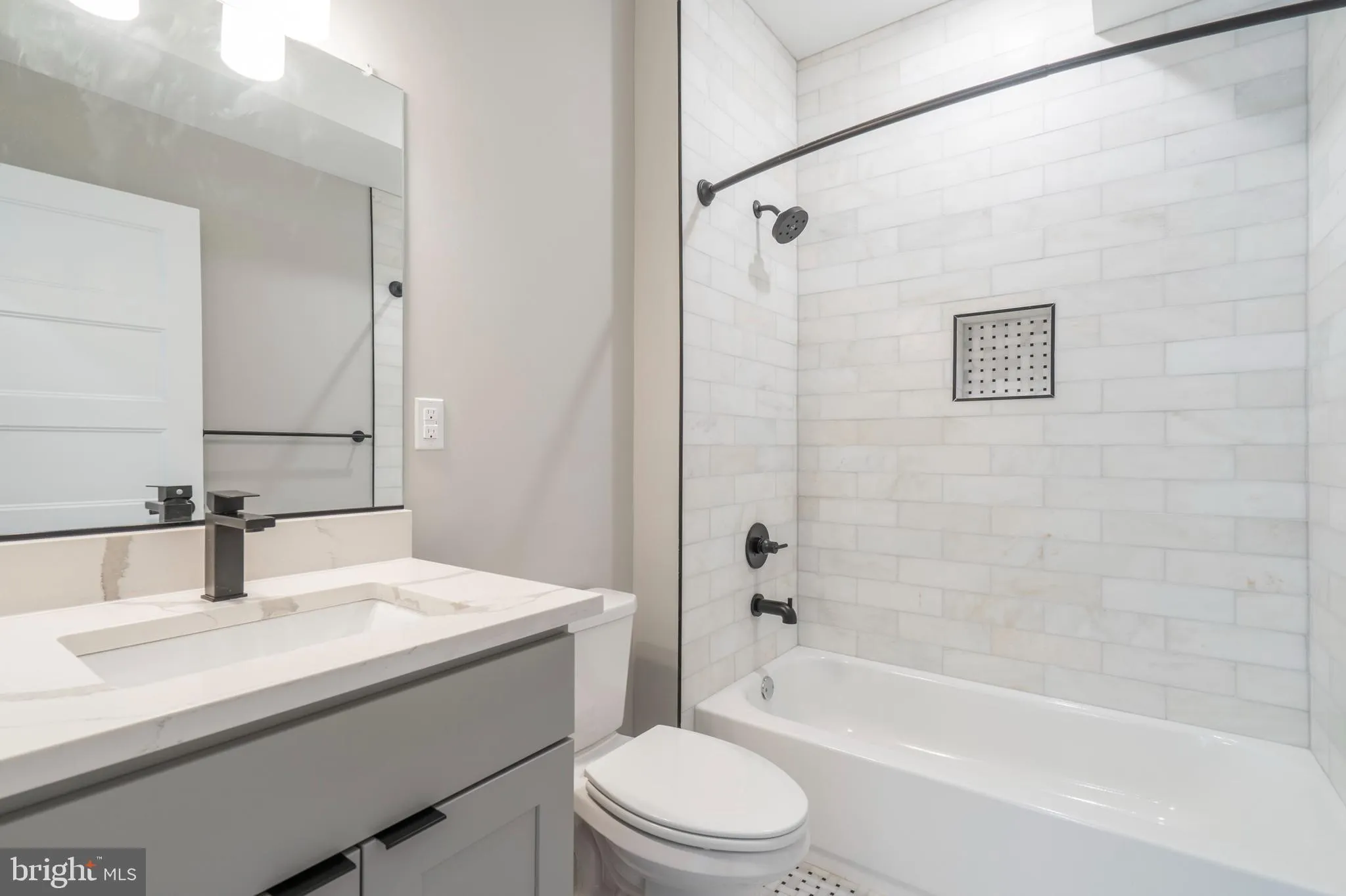 Philadelphia, Pennsylvania 19104, United States, 3 Bedrooms Bedrooms, ,3 BathroomsBathrooms,Residential,Active,10740