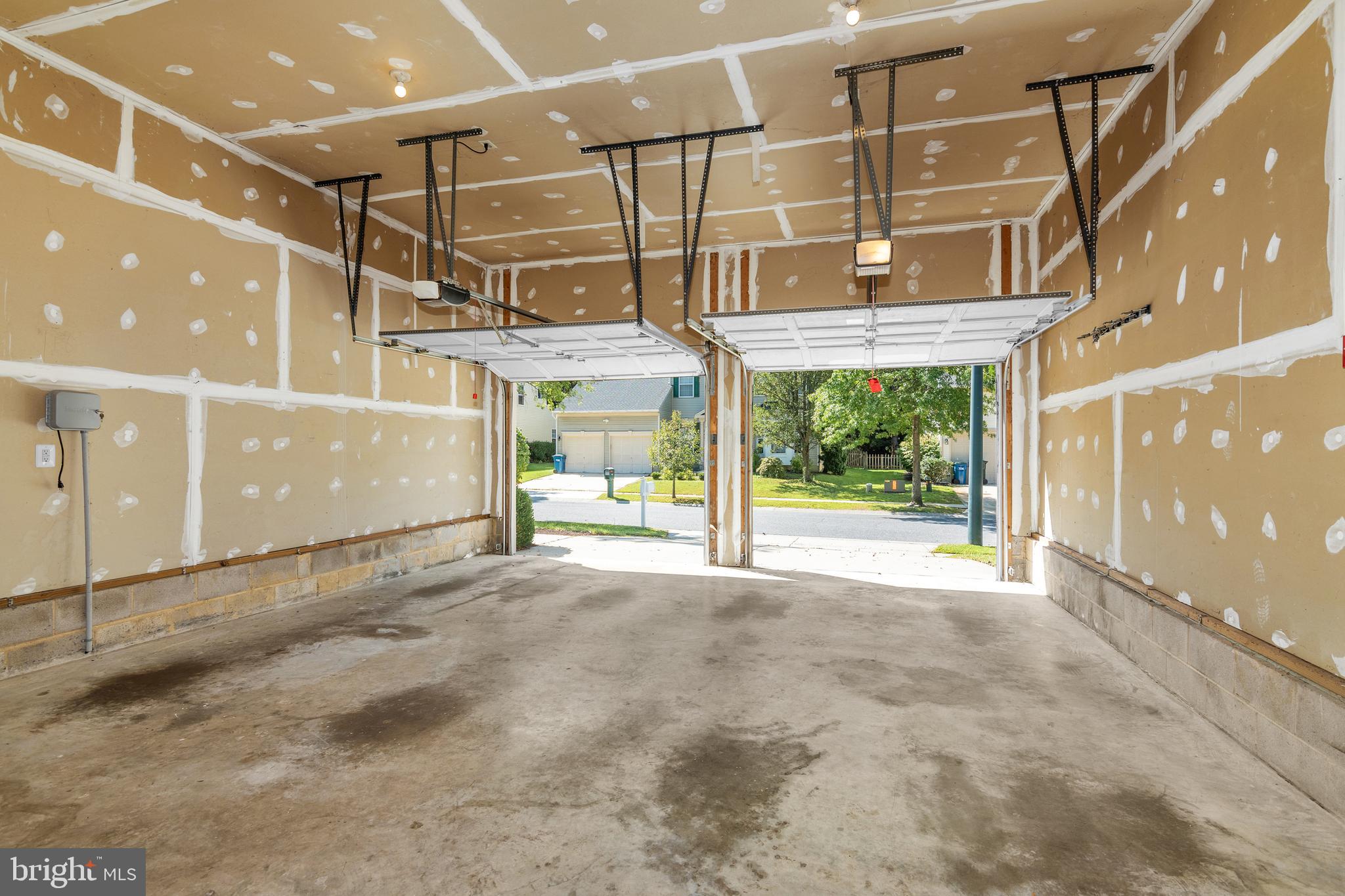 WOODS AT STONEY RIDGE - Residential