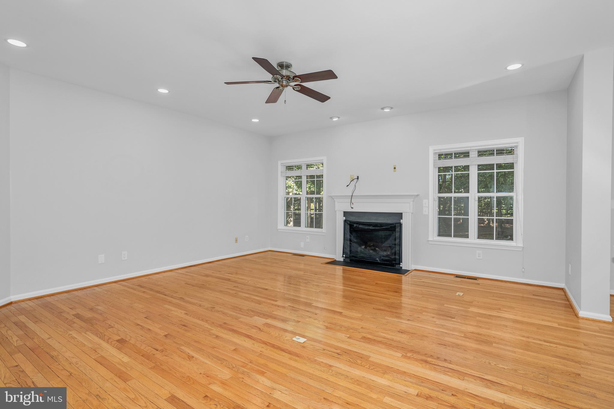 WOODS AT STONEY RIDGE - Residential