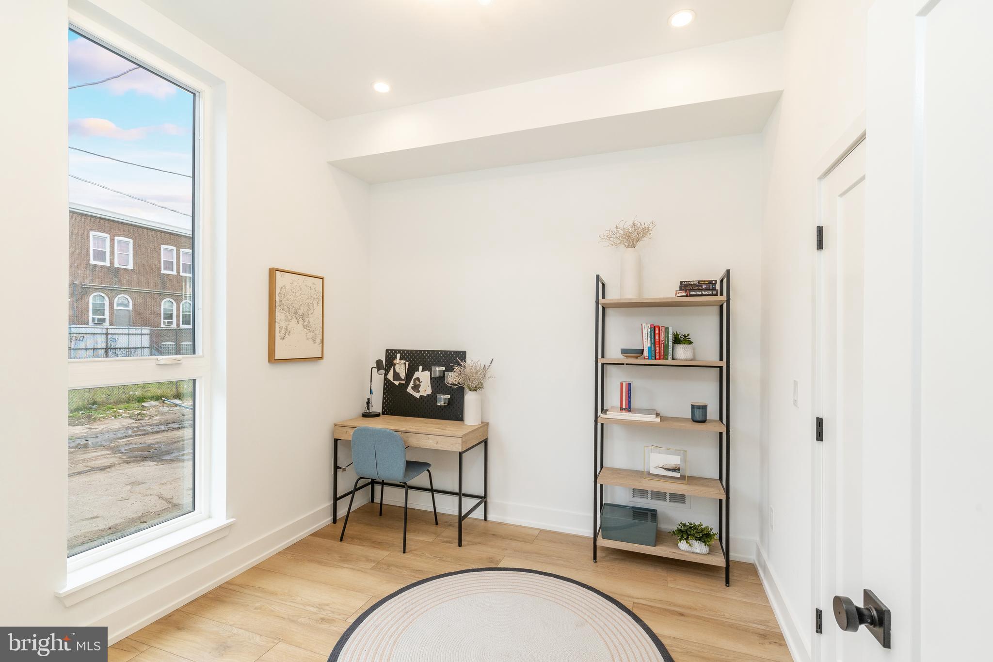 PORT RICHMOND - Residential