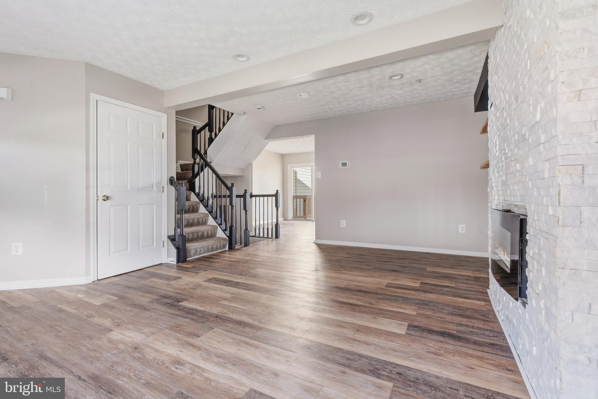 LOHR'S ORCHARD - Residential