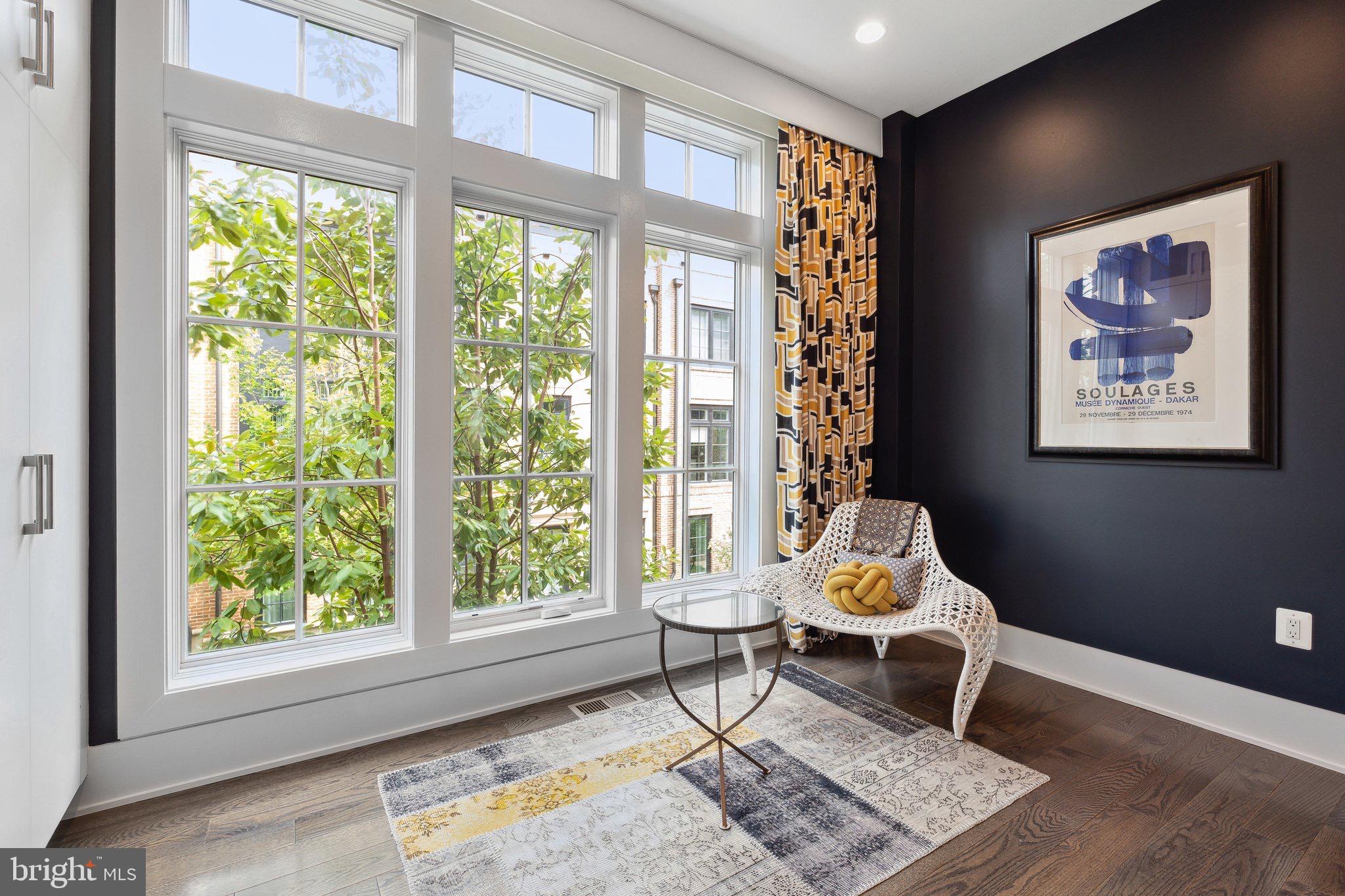 CHEVY CHASE - Residential