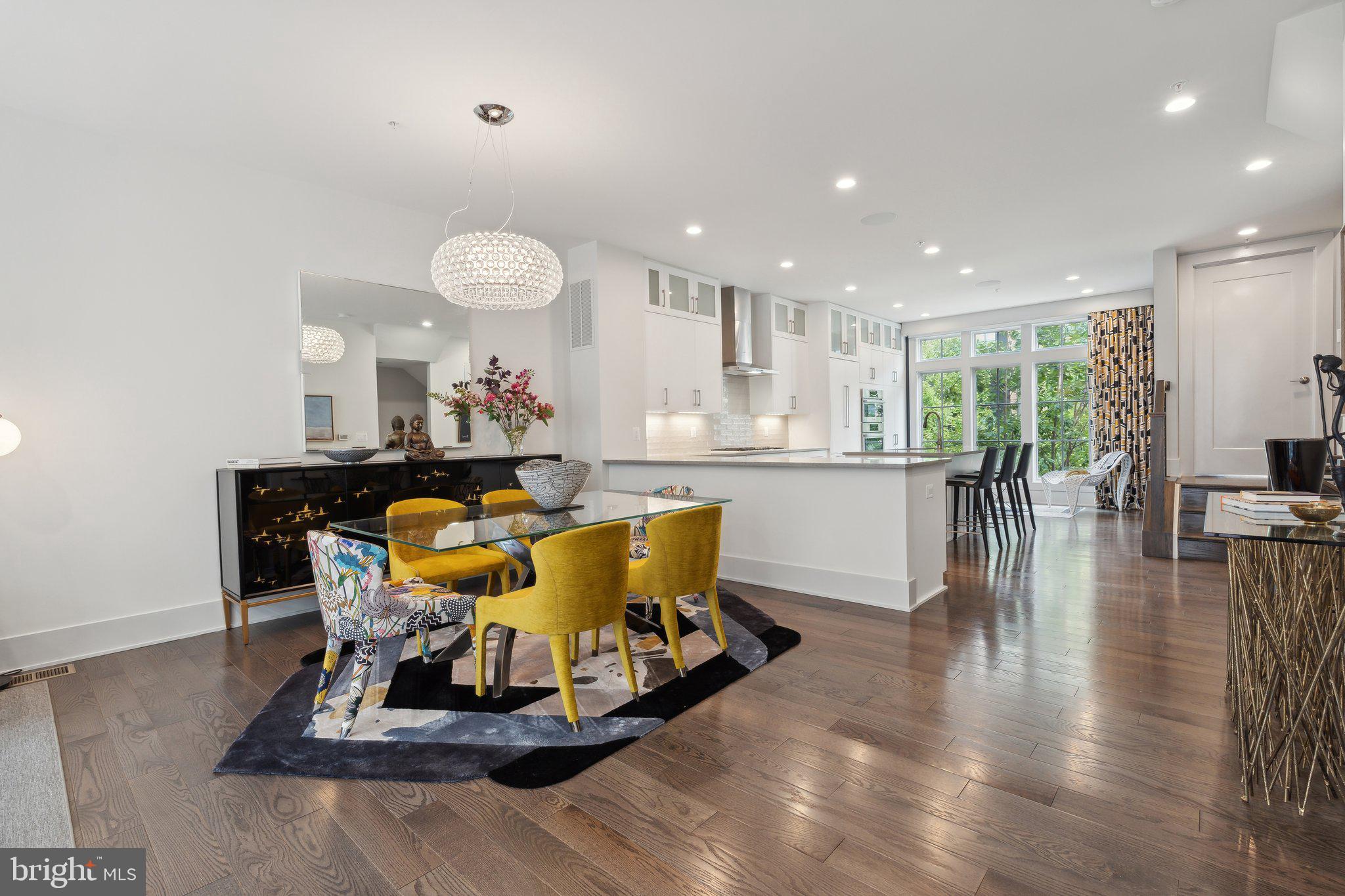 CHEVY CHASE - Residential