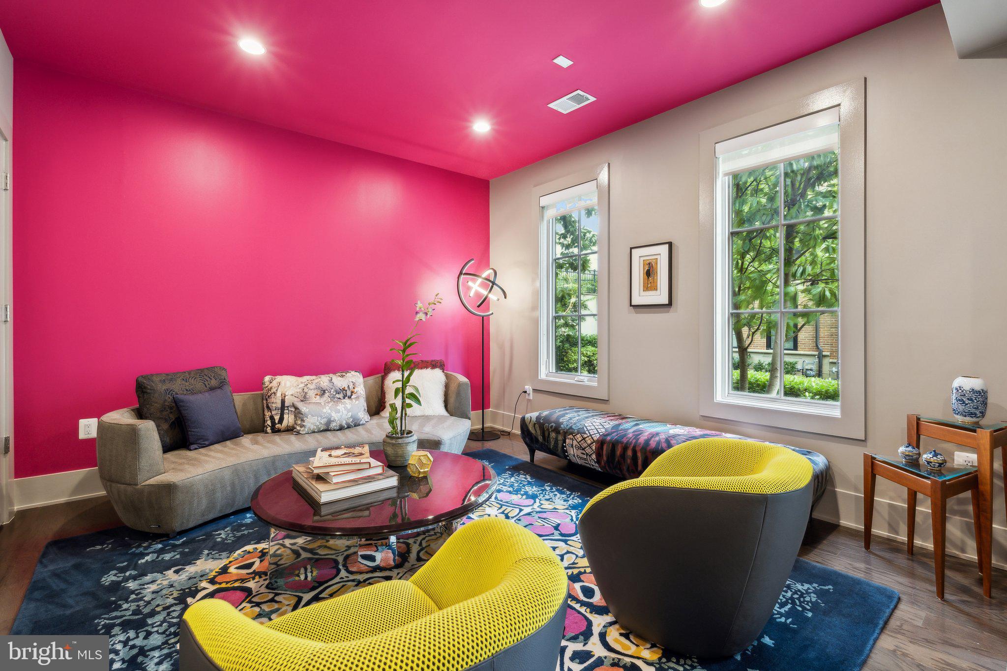 CHEVY CHASE - Residential