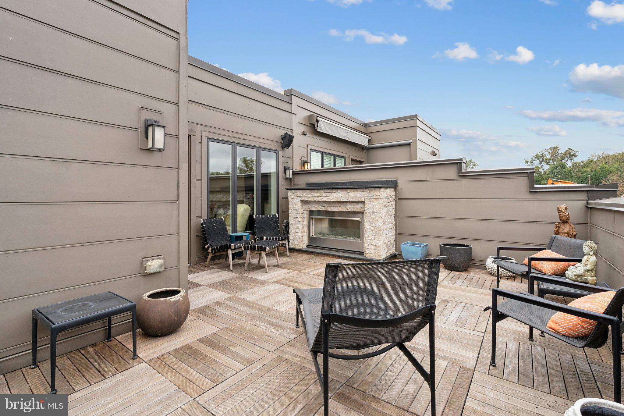 CHEVY CHASE - Residential