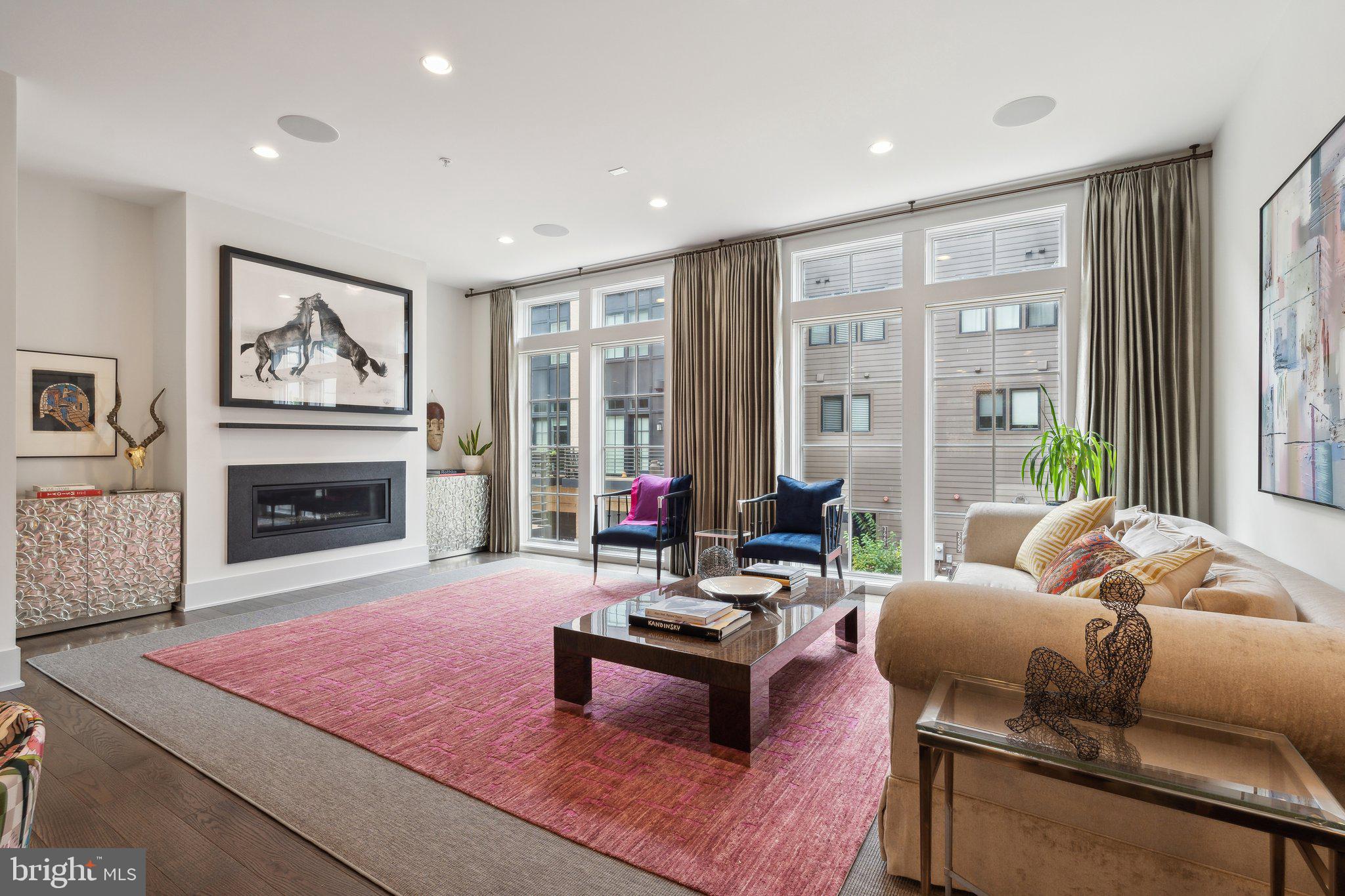 CHEVY CHASE - Residential