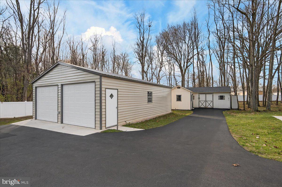 QUAIL SPRINGS ESTATES - Residential